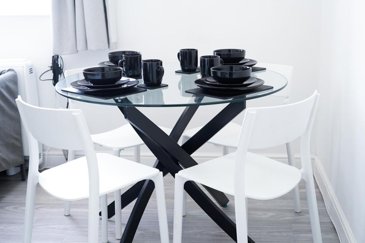 Brighton City Centre 2Br Apartment - Perfect For Contractors, Families & Groups - Free Parking & Walk To Beach Eksteriør bilde